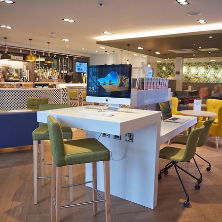 Holiday Inn Northampton West M1 Junc 16, An Ihg Hotel Flore Dış mekan fotoğraf