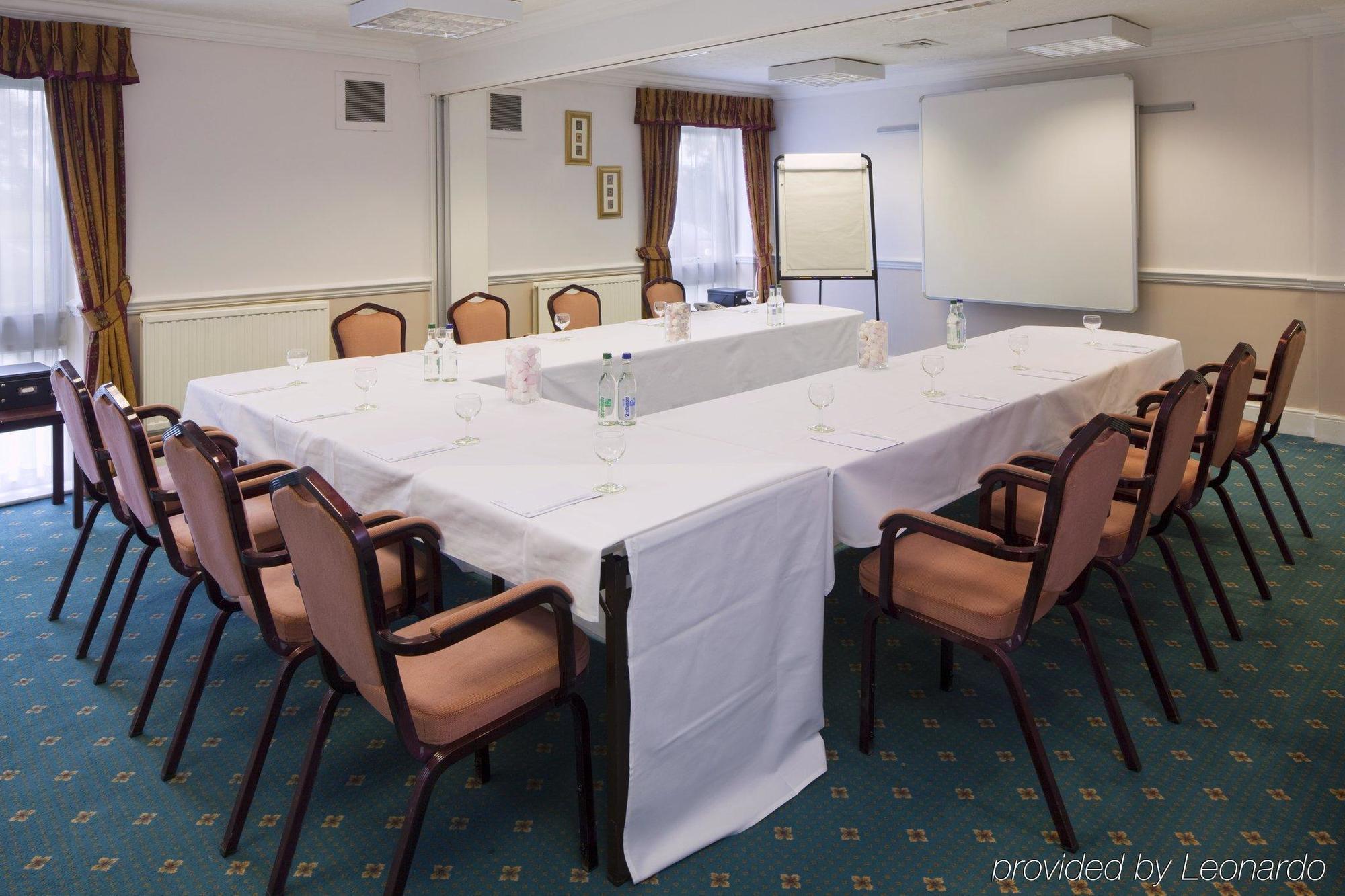Holiday Inn Northampton West M1 Junc 16, An Ihg Hotel Flore Konforlar fotoğraf